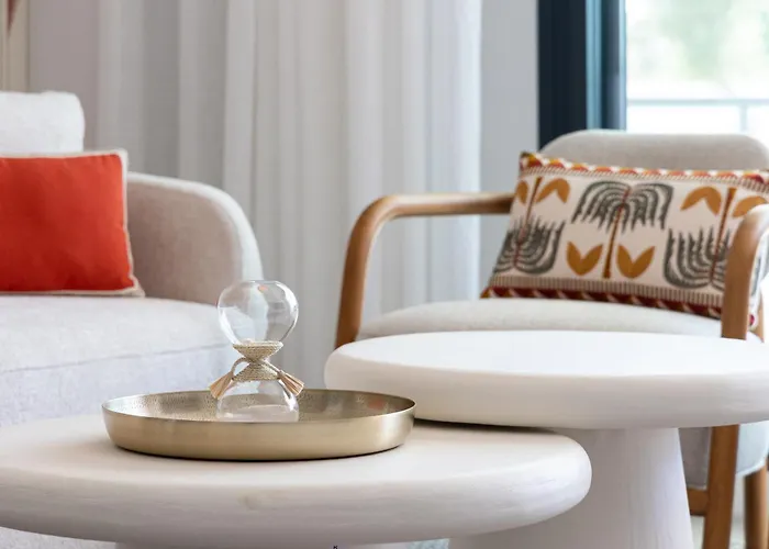 Deluxe With Terrace Aranya By Aora Daire Estepona