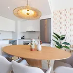 Deluxe With Terrace Aranya By Aora Apartmán