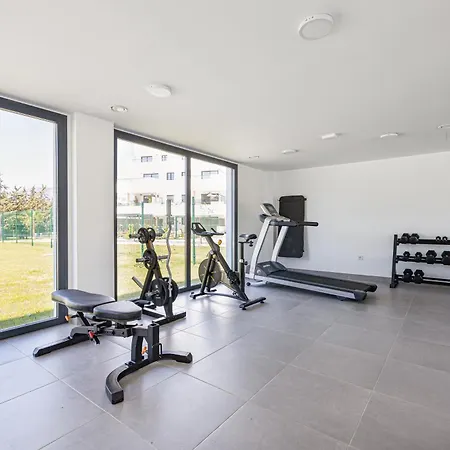 Deluxe With Terrace Aranya By Aora