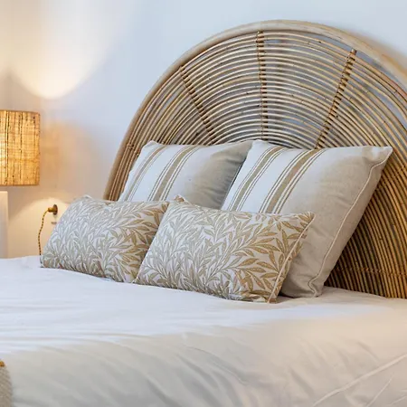 Deluxe With Terrace Aranya By Aora