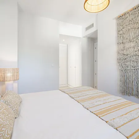 Deluxe With Terrace Aranya By Aora Lejlighed *